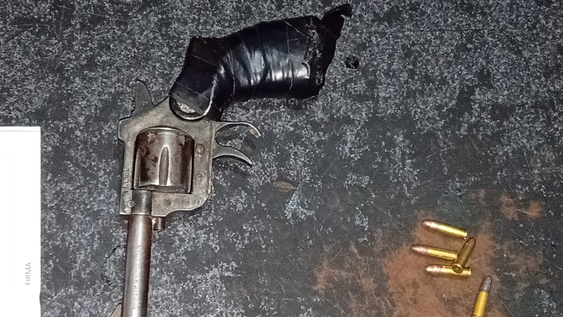 Parte de los elementos secuestrados.