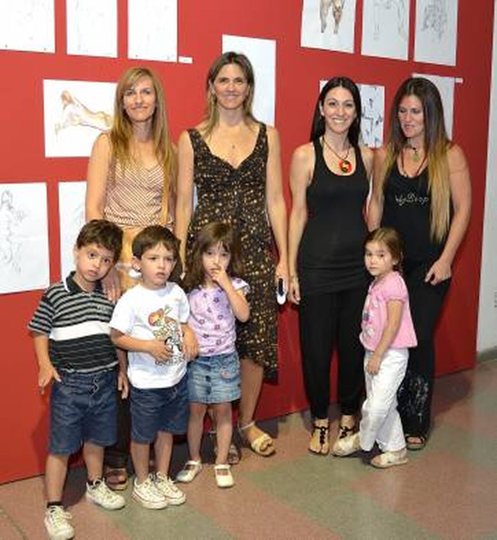 Exposición artística de becarios