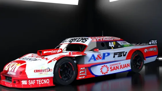 Della Motta presentó su coupé Dodge