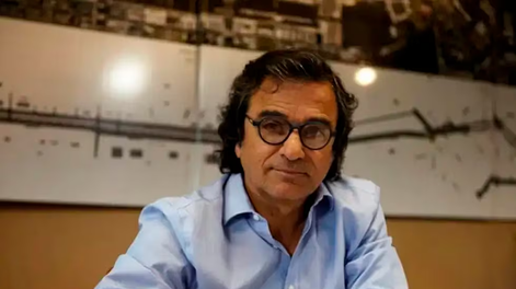 El caso expone irregularidades en la política, tras la omisión de propiedades en Miami por parte de un funcionario.