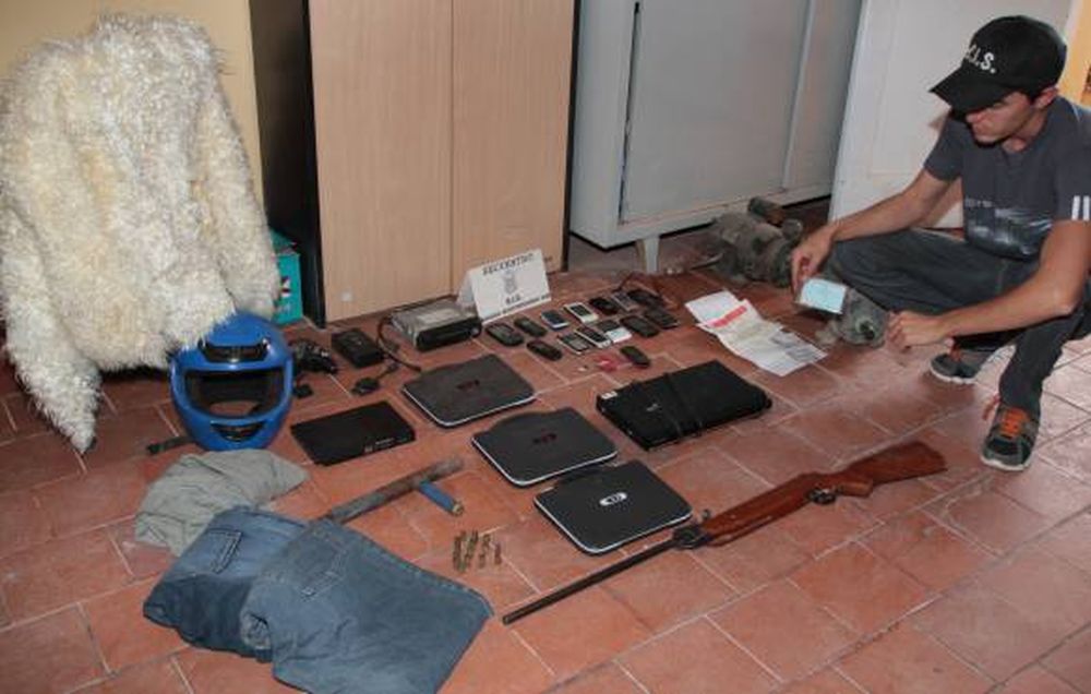 Exconvicto cae por hacer el ‘cuento del tío’