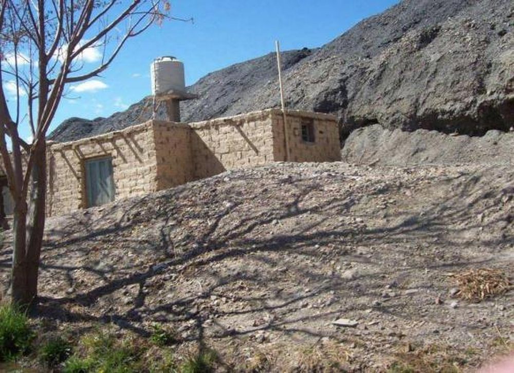 Construirán casas a varios vecinos de las escombreras