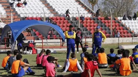 Boca probará futbolistas de 7 a 15 años este jueves y viernes en San Juan