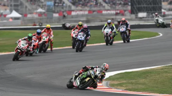 Lo que debes saber antes de la Carrera 2 del Superbike