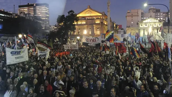 Fuerte embestida contra los jueces de la Corte Suprema