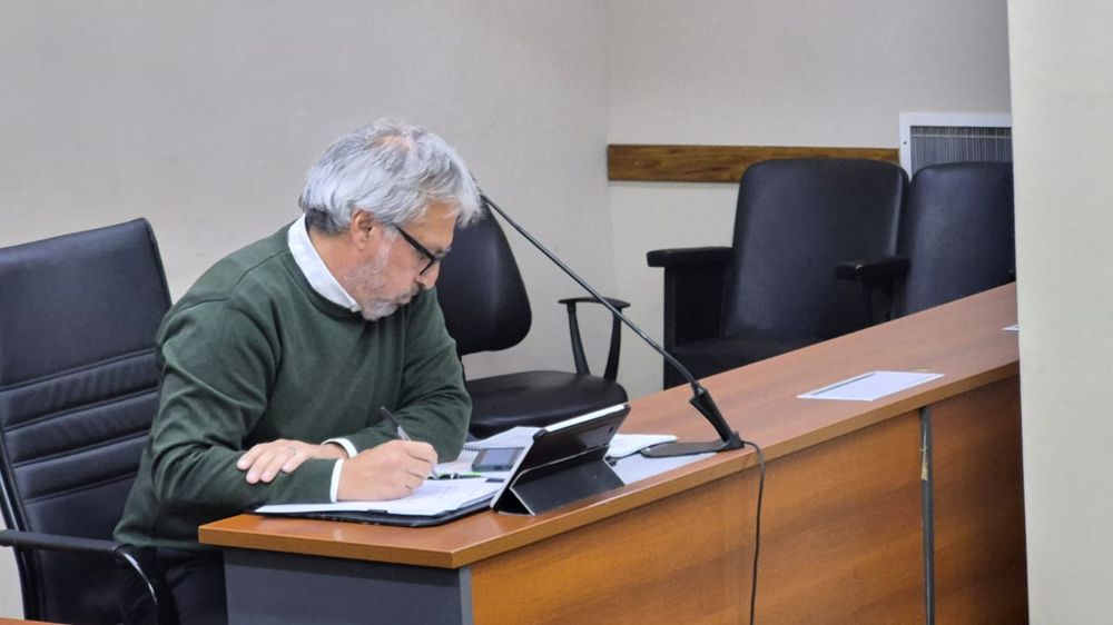 El defensor oficial Marcelo Salinas Weber asesoró legalmente a Rivero. 