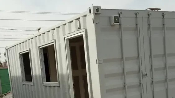 El municipio de Chimbas ya compró los contenedores donde funcionará el quirófano de mascotas.