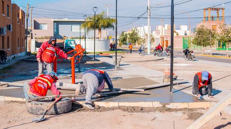 Avanzan las obras en el Barrio Del Bono Green, de Rivadavia.
