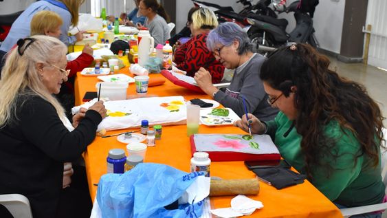 Abrio sus puertas la Escuela Municipal de Arte de Santa Lucía con talleres gratuitos para todas las edades.