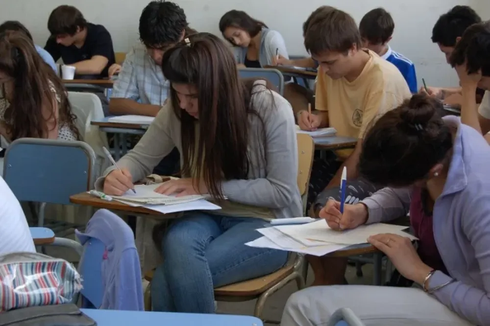 Estudiantes, más puntero que nunca de la Zona 2