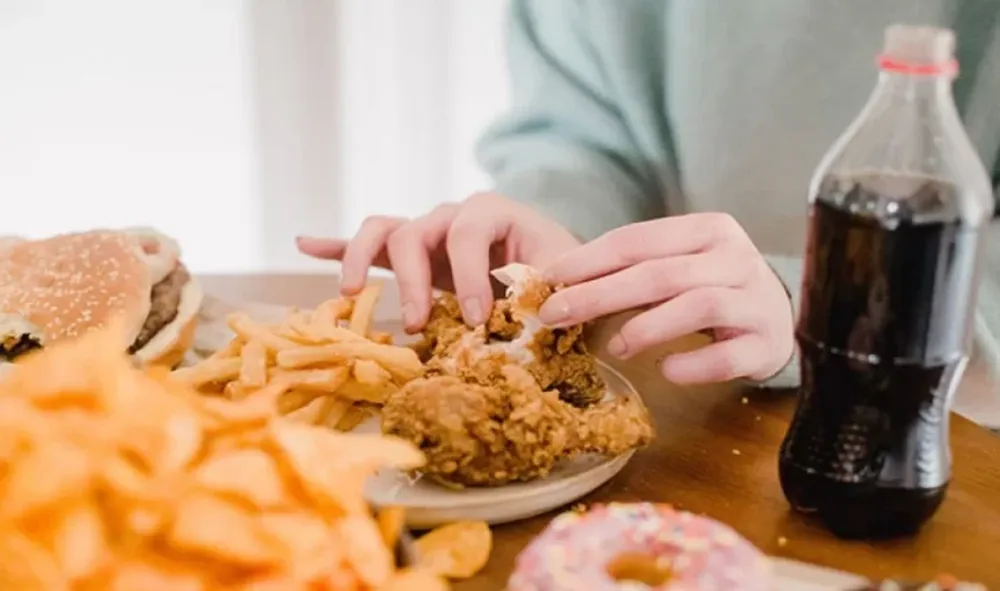 LAS CONCLUSIONES de esta investigación son claras. No hay una cantidad segura para garantizar la salud, en el consumo de carnes procesadas y bebidas azucaradas.