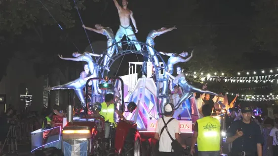 El Carrusel, un relato escena por escena