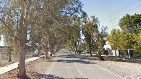 Iba con con su hija en moto y sufrió un accidente con un auto: la conductora, de 38 años, grave