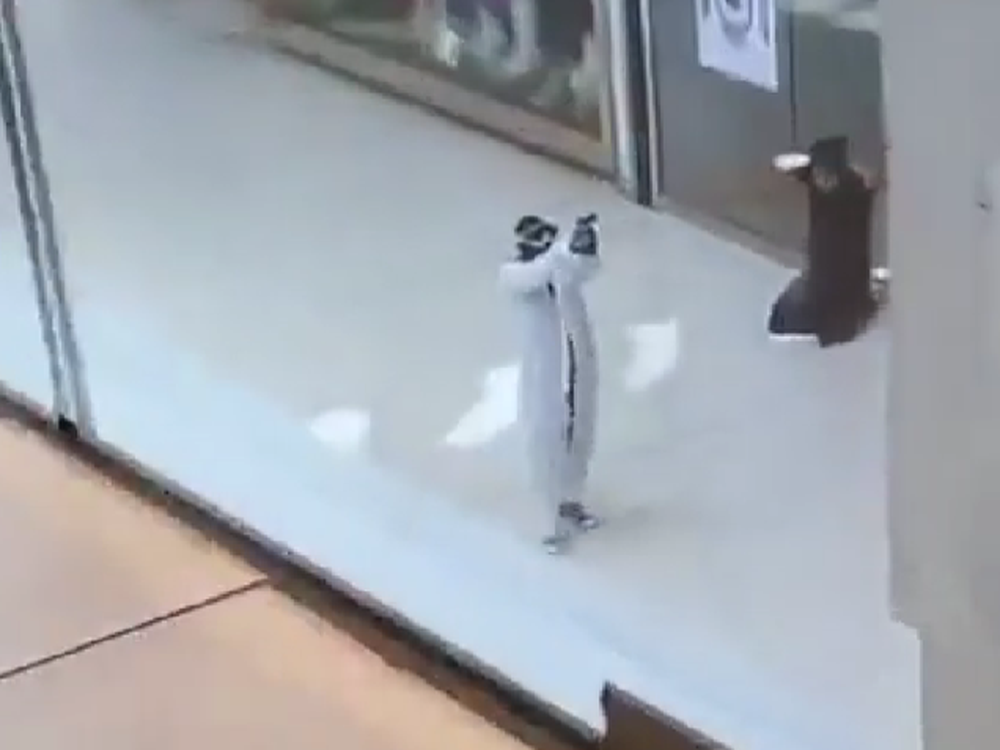 Miedo en Chile: una banda asaltó un shopping y se cruzó con la Policía en un feroz tiroteo