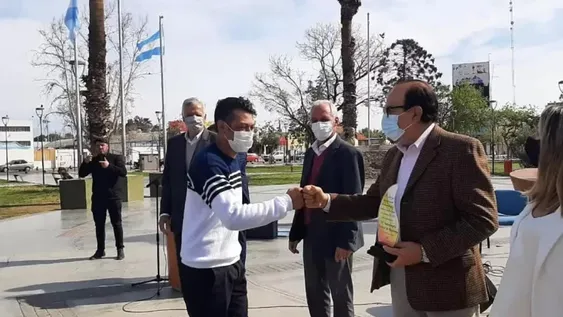 Rawson: pese a la ausencia del intendente, el interino llamó al gremio SUOEM a paritarias