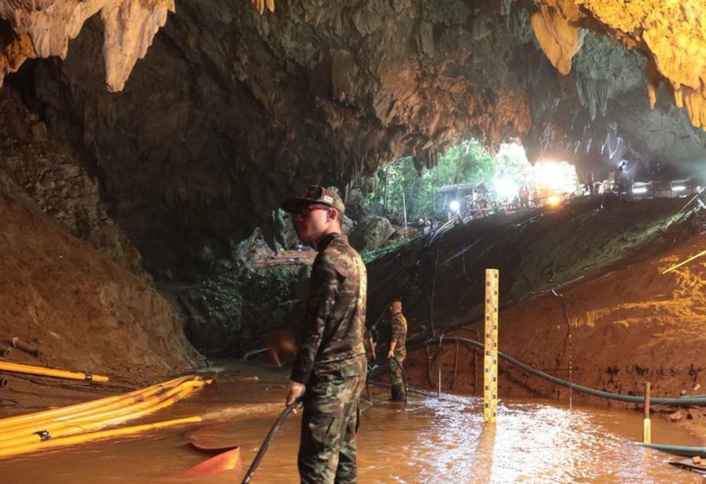 Tailandia: hay 4 días para salvar a los chicos de la cueva antes de que les falte el aire