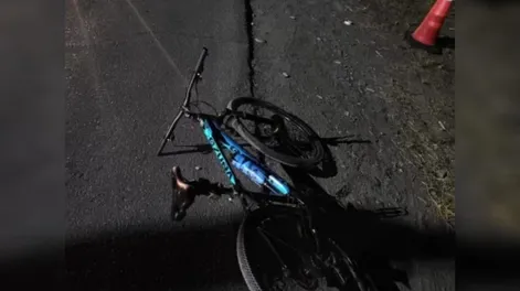 Tragedia en la Ruta 20: un colectivo atropelló y mató a un ciclista