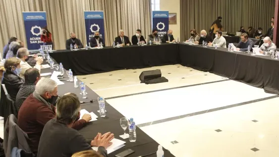 El pedido en ASJ de achicar tributos ya se nota en las boletas eléctricas