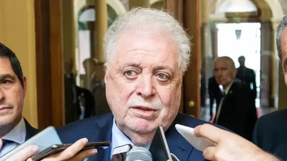 Ginés González García afirmó que desde el 26 de abril empieza la apertura económica y social