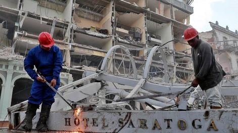 Ascienden a 31 los muertos por la explosión de un hotel en Cuba