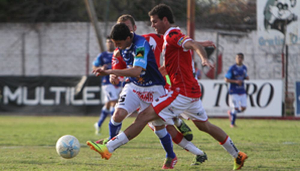 Unión logró un gran triunfo ante Maipú en Mendoza