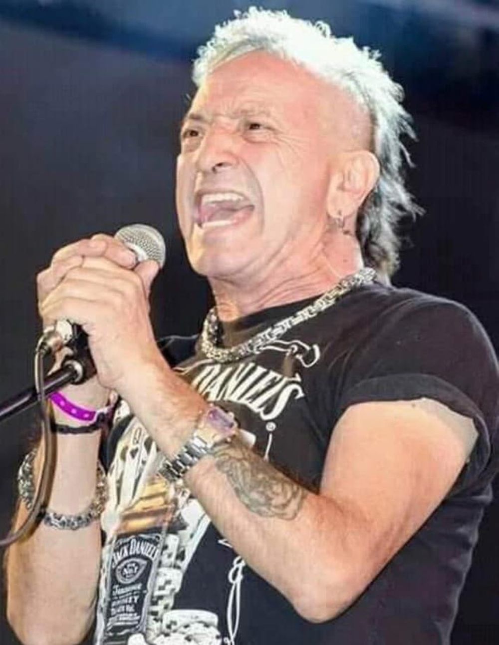 Daniel Chueco Bazán creó la banda Sobredosis en los 80, pionera del rock pesado junto a Vandalis.