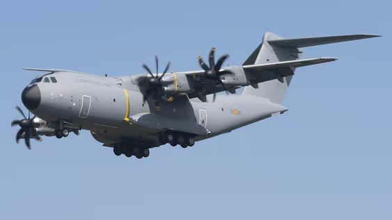Un avión militar del Reino Unido cruzó el espacio aéreo argentino si autorización.