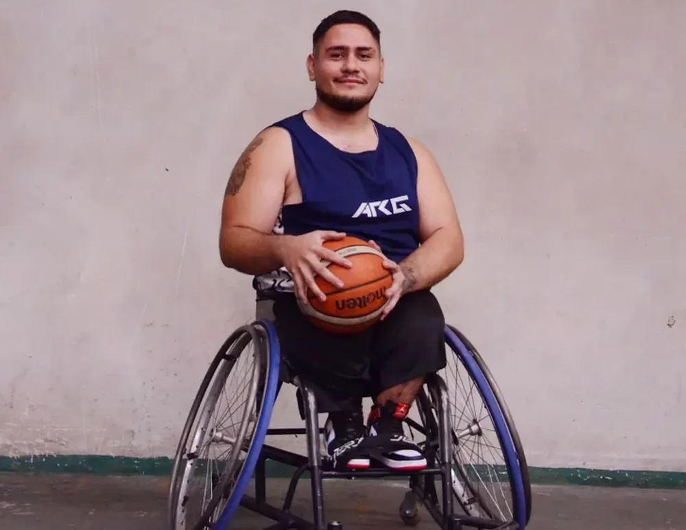 BRIAN, que el próximo martes cumplirá 23 años, jugará seguirá su campaña deportiva en un club de Barcelona