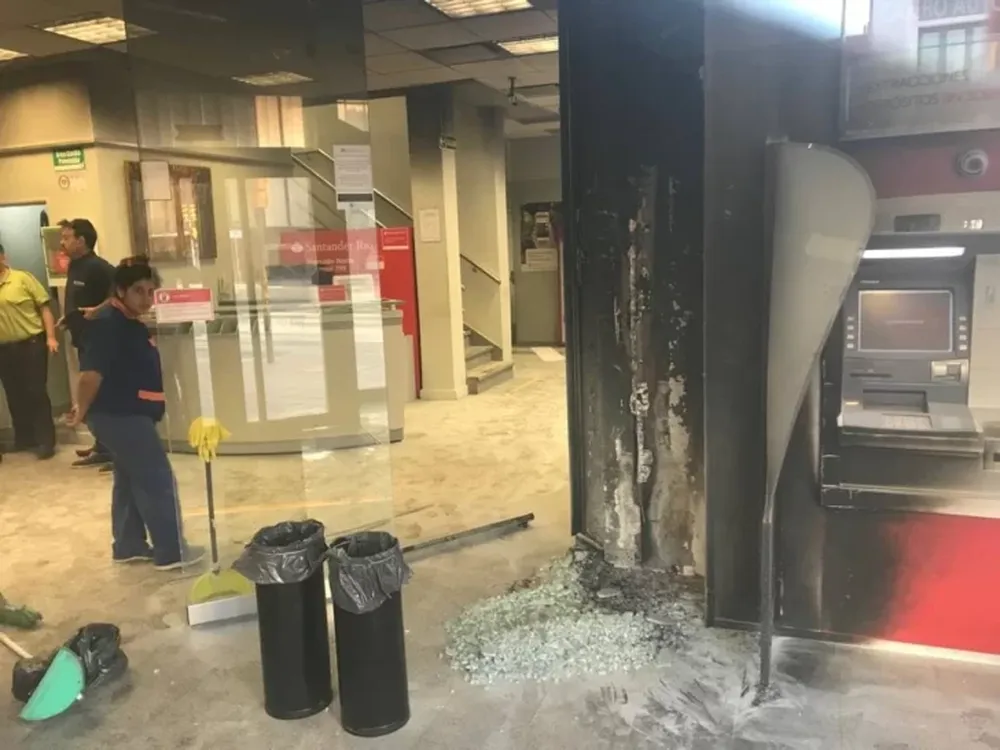 Atentado en un cajero en el centro de Córdoba
