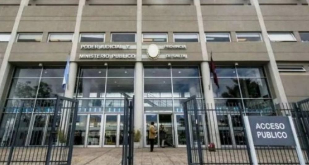 Mataron a un hombre de 27 puñaladas