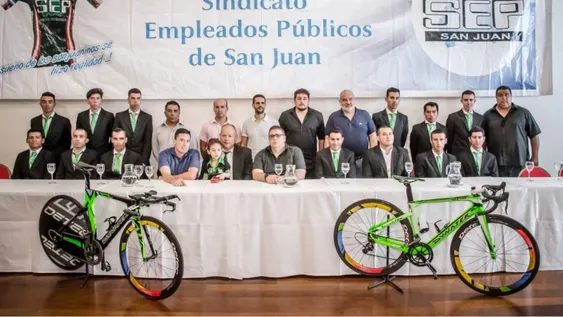 Esperando una respuesta de la UCI, el SEP presentó su equipo continental