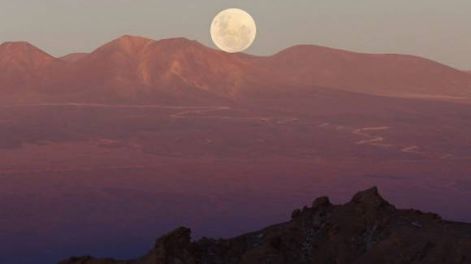 La Luna se dejó tocar