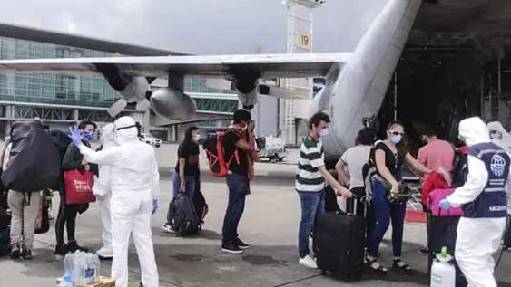 En julio vuelven los vuelos internacionales a Argentina