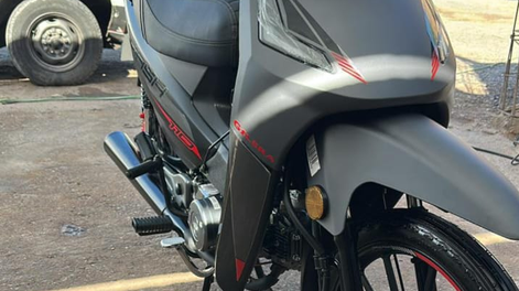 Robo de una moto cerca de casa de Gobierno. Los ladorones ingresaron a la vivienda.