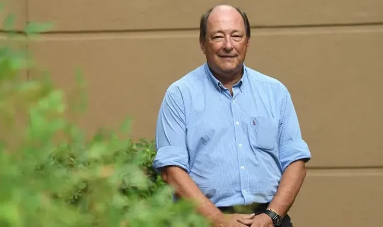 Ernesto Sanz opinó que el gobierno nacional avanza a manubrio suelto por falta de oposición. (Foto Gentileza NP)