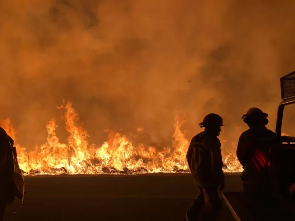 Apareció un “diablo de fuego” en los incendios de Córdoba y estremeció a todos