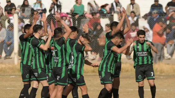San Martín y Los Andes fueron todo goles en su debut en Rodeo