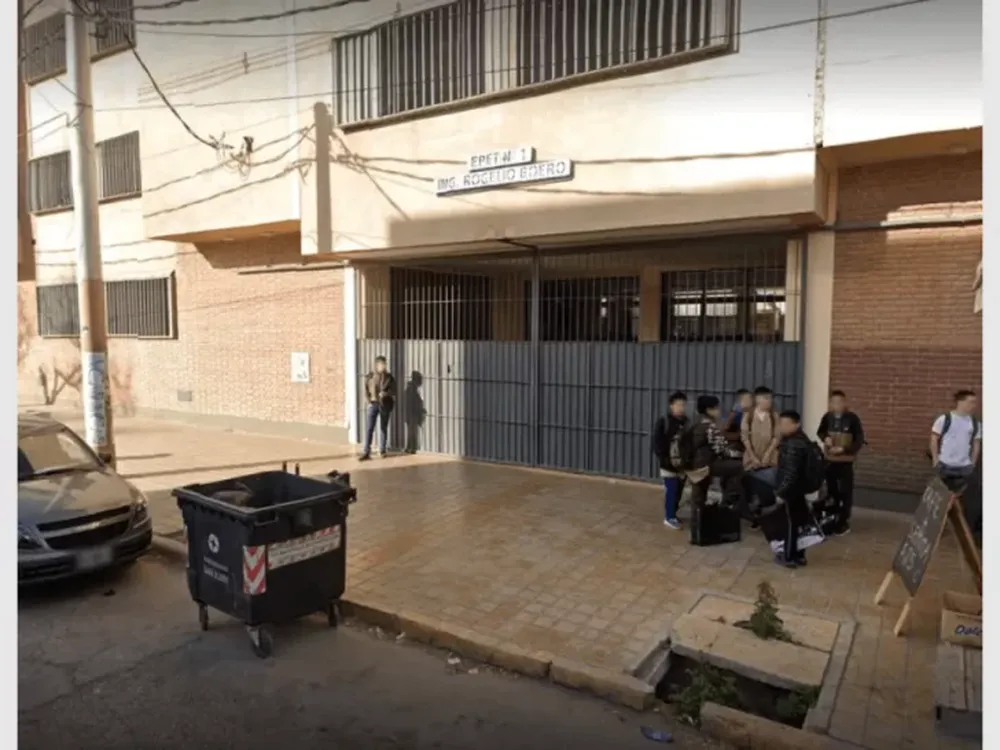 Escuela Boero: Educación intervino, los padres levantaron la medida y los alumnos deberán cuidar las instalaciones
