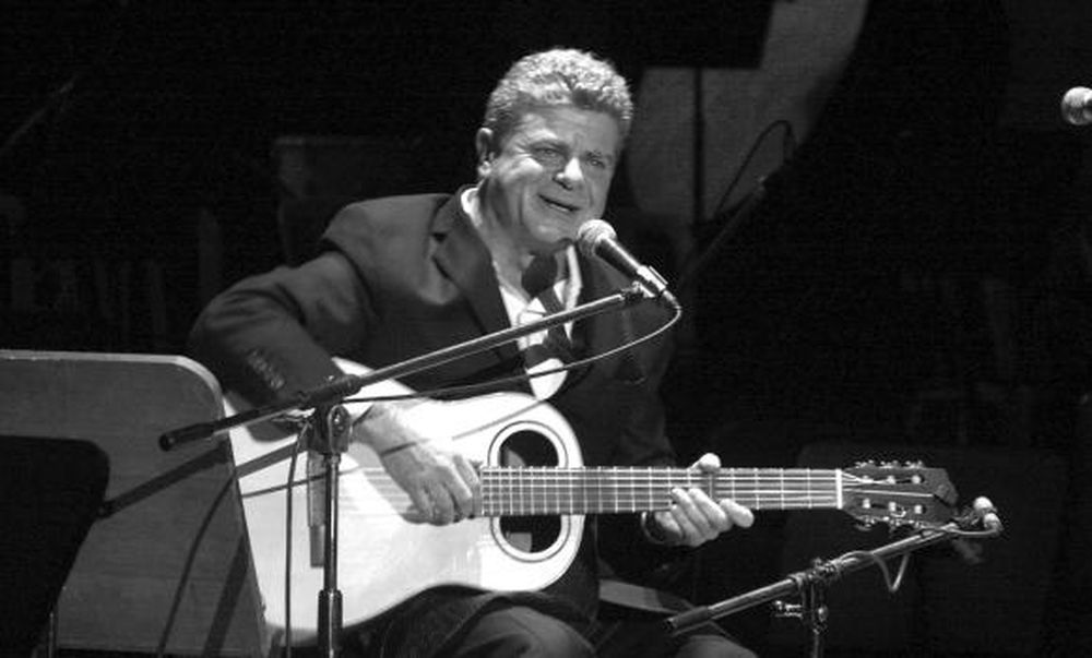 La banda de Gustavo Santaolalla y Ferres, en el show del autódromo