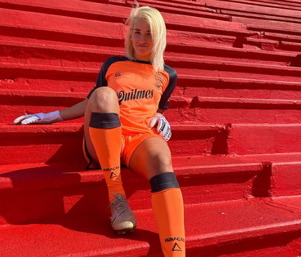 Fue arquera de Boca, decidió abrirse un Onlyfans y ahora es furor en las redes