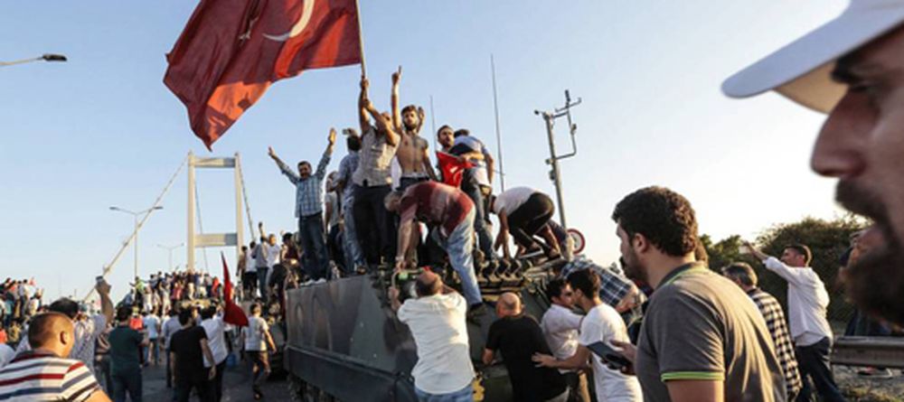 Golpe en Turquía: ascienden a 265 las muertes