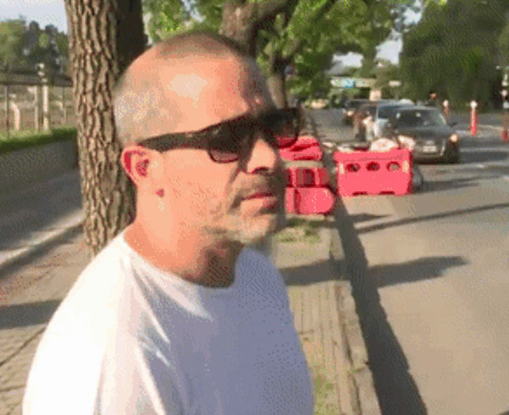 Un periodista se enteró en vivo que le estaban desvalijando la casa: “Me tengo que ir, perdonen”