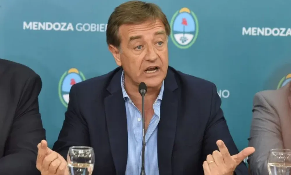 El gobernador de Mendoza desmintió a Alberto Fernández por los contagios