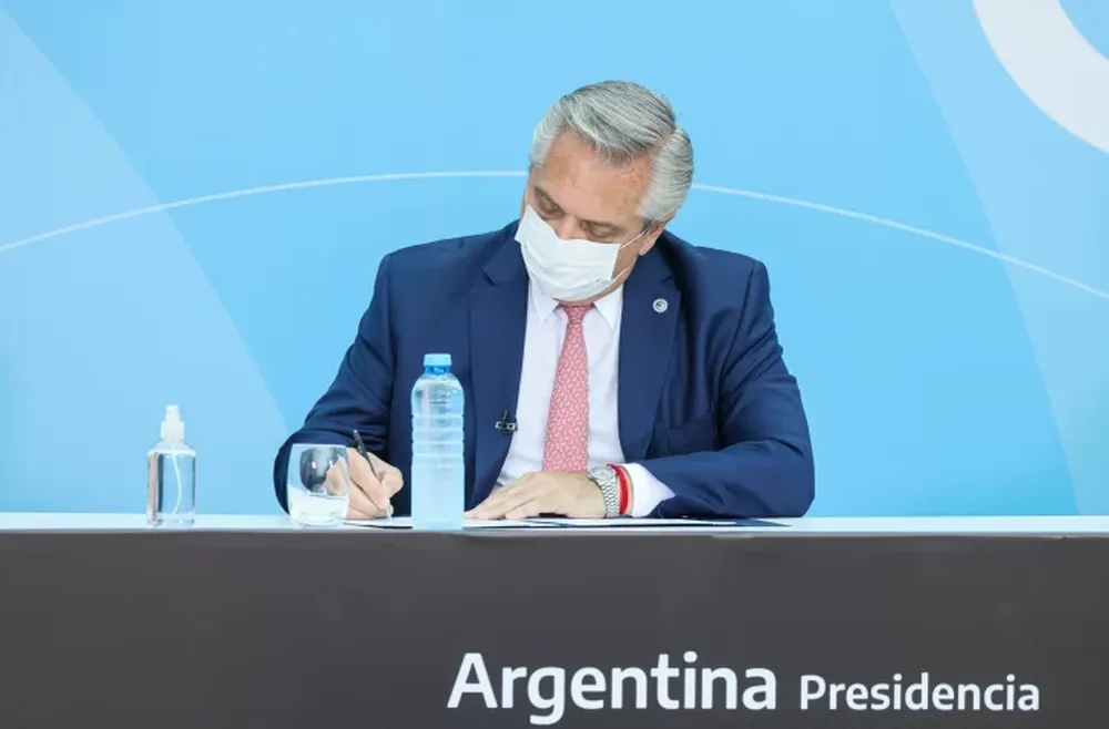 Luego de dar positivo para Covid, el Presidente permanece aislado en Olivos: “Estoy tranquilo”