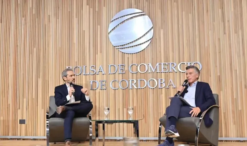 MACRI. Yo quiero seguir creyendo en el Presidente, dijo, pero le marcó la cancha.