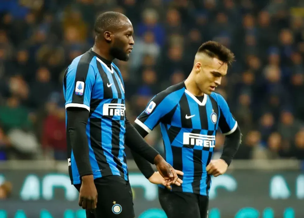 El Inter de Lautaro Martínez cayó con el Barcelona y se despidió