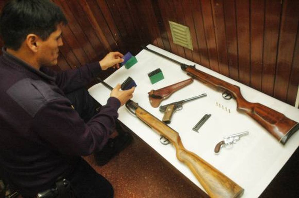Armas: hallazgo sospechoso