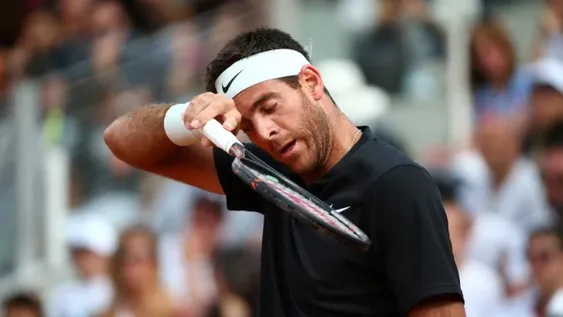 Del Potro confirmó que se desgarró y peligra su participación en Roland Garros