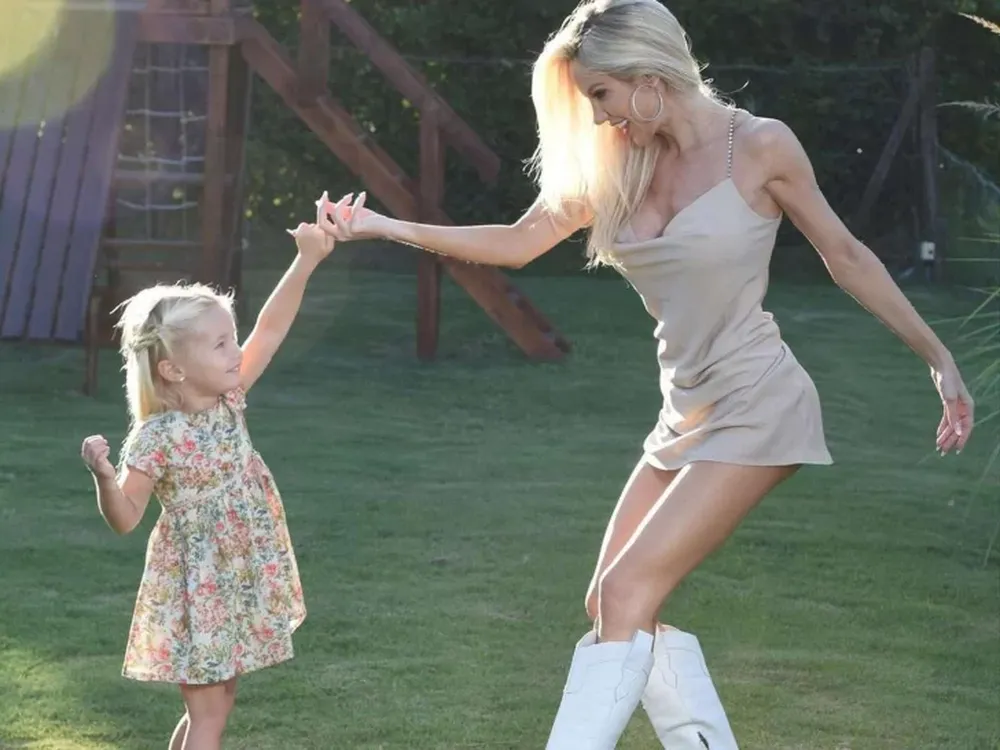 Luciana Salazar compartió imágenes de Matilda en su primera clase de “little pop star”