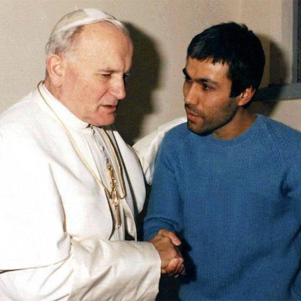 Una celebración federal con embajadores locales